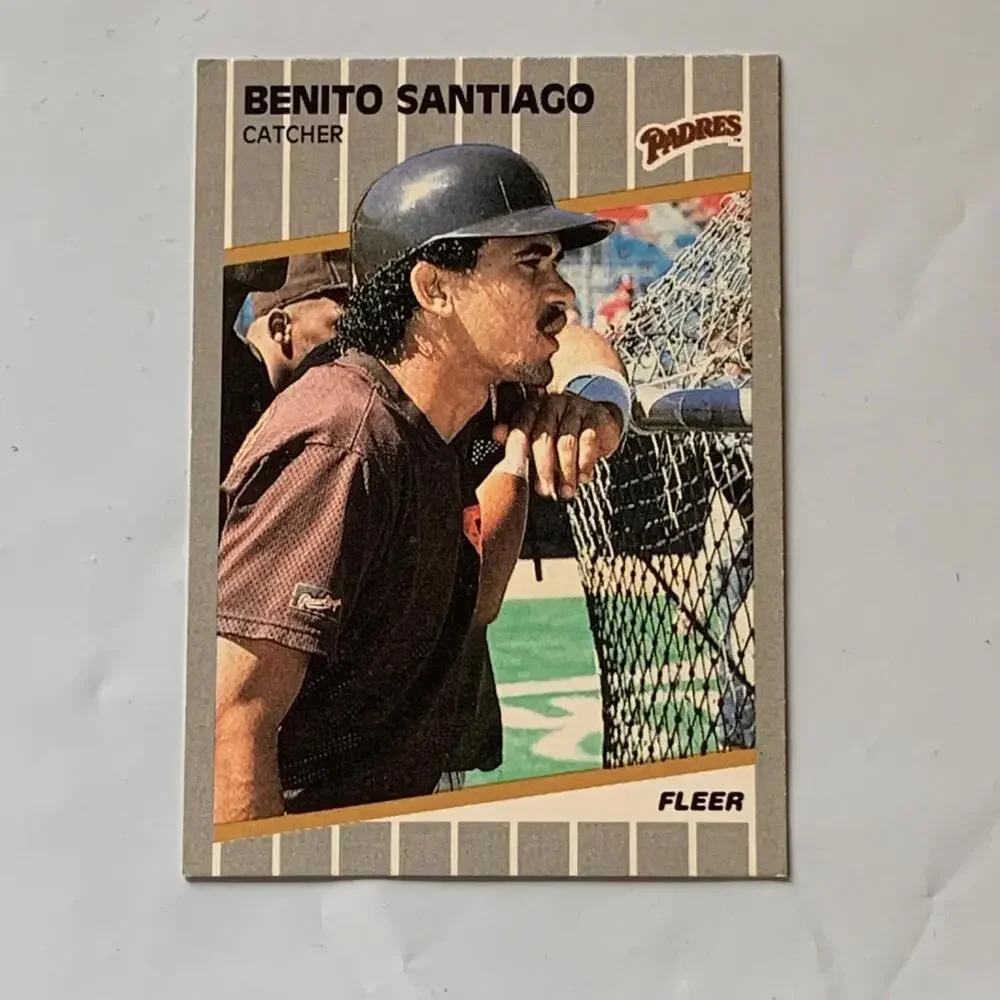 1989 Fleer #316 Benito Santiago San Diego Padres Baseball Card‎ Vintage MLB